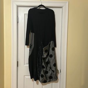 ALEMBIKA statement making dress, EUC